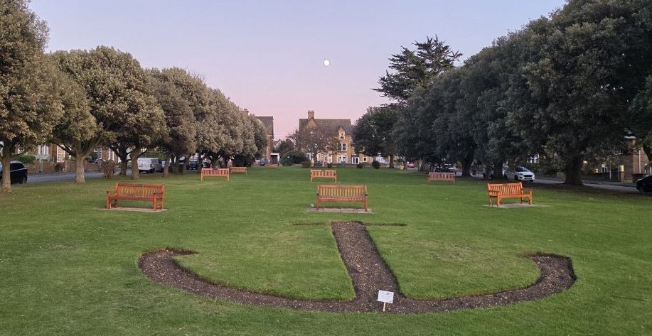 image_editor_output_image-344275011-17622899033612649200633423671889 Pallette: Hallow~Fawkes